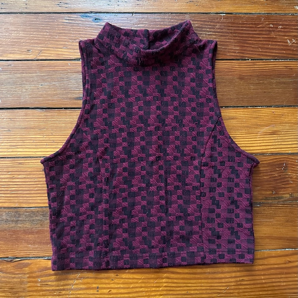 Jack by BB Dakota mock neck sleeveless top